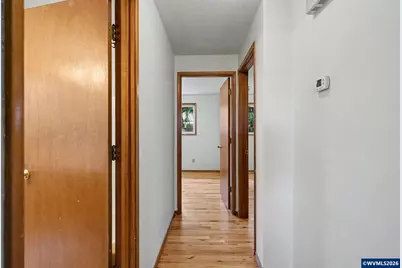 4506 Pennsylvania Av SE, Salem, OR 97317 - Photo 13