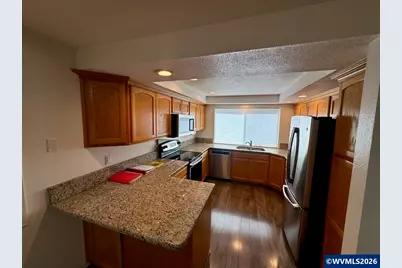 1889 Lexington Cir SE, Salem, OR 97306 - Photo 13