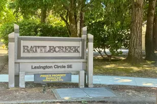 1889 Lexington Cir SE, Salem, OR 97306 - Photo 3
