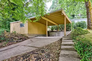 22069 Erica Dr NE, Aurora, OR 97002 - Photo 17