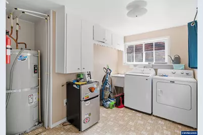 1020 SW E Av, Corvallis, OR 97333 - Photo 27
