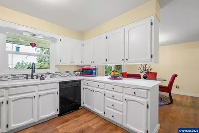 5545 Val View Dr, Turner, OR 97392 - Photo 15