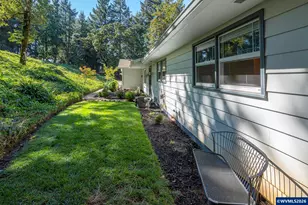 5545 Val View Dr, Turner, OR 97392 - Photo 3