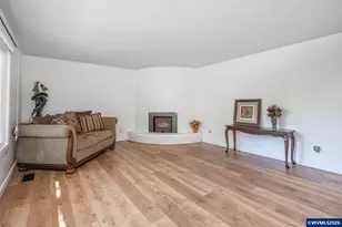 5545 Val View Dr, Turner, OR 97392 - Photo 7