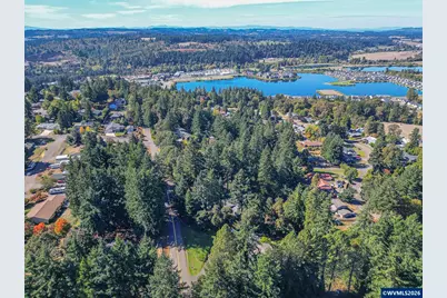 5545 Val View Dr, Turner, OR 97392 - Photo 43