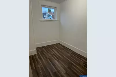 213 Cedar St, Klamath Falls, OR 97601 - Photo 33