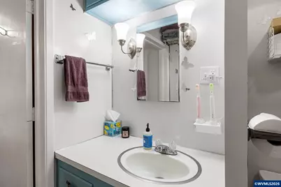 320 E Blakely Av, Brownsville, OR 97327 - Photo 21