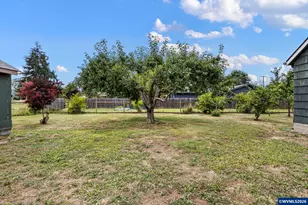 320 E Blakely Ave, Brownsville, OR 97327 - Photo 43
