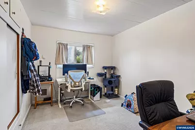 320 E Blakely Av, Brownsville, OR 97327 - Photo 25