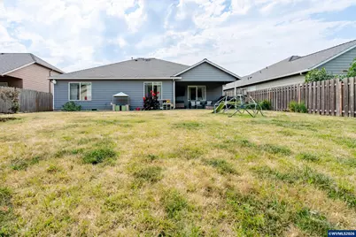 851 S 5th St, Jefferson, OR 97352 - Photo 31