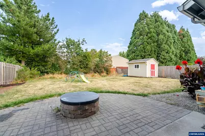 851 S 5th St, Jefferson, OR 97352 - Photo 29