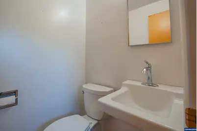 850 W Rose St, Lebanon, OR 97355 - Photo 23