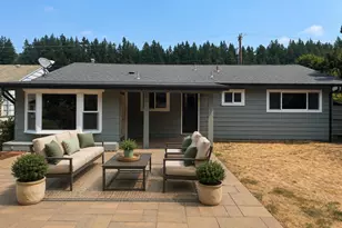 1012 S Water St, Silverton, OR 97381 - Photo 35