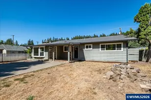 1012 S Water St, Silverton, OR 97381 - Photo 49