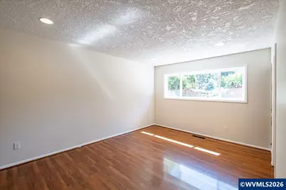 1012 S Water St, Silverton, OR 97381 - Photo 19