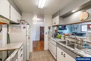 543 S 18th St, Philomath, OR 97370 - Photo 13