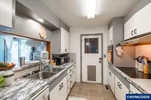 543 S 18th St, Philomath, OR 97370 - Photo 11