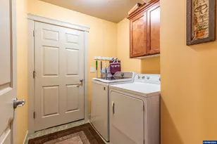 38886 SW 5th Ave, Scio, OR 97374 - Photo 33