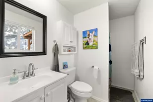 5302 Nestucca Ct S, Salem, OR 97306 - Photo 19