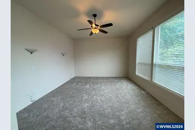 2067 Alex Av SE, Salem, OR 97302 - Photo 13