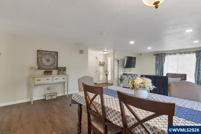 715 Wildflower St NE, Salem, OR 97301 - Photo 9
