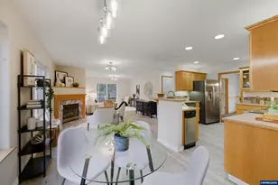 2367 Wilark Dr NW, Salem, OR 97304 - Photo 9