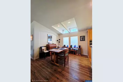 613 Royalty Cir NE, Salem, OR 97301 - Photo 13