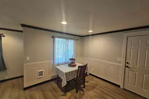 267 N 5th St, Jefferson, OR 97352 - Photo 3