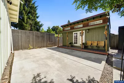480 21st St SE, Salem, OR 97317 - Photo 27