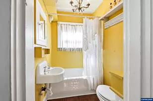 480 21st St SE, Salem, OR 97317 - Photo 13