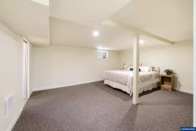 480 21st St SE, Salem, OR 97317 - Photo 15