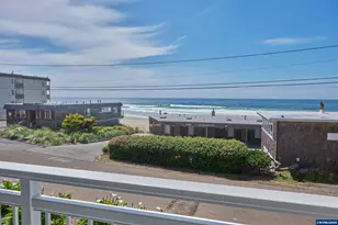 1415 NW 31st Pl, Lincoln City, OR 97367 - Photo 27