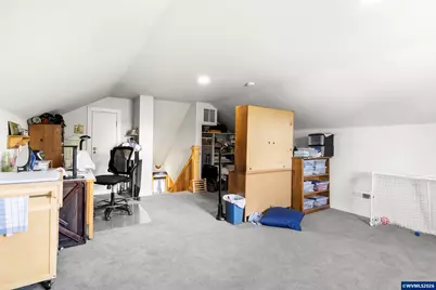777 SE Cynthian Av, Dallas, OR 97338 - Photo 29