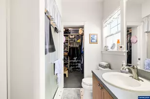 777 SE Cynthian Av, Dallas, OR 97338 - Photo 27