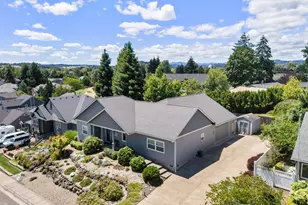 777 SE Cynthian Av, Dallas, OR 97338 - Photo 45
