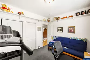 777 SE Cynthian Av, Dallas, OR 97338 - Photo 31