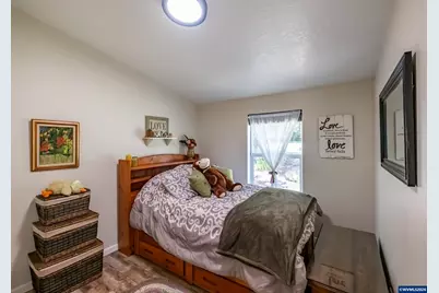 7570 Olney St SE, Salem, OR 97317 - Photo 19