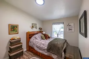 7570 Olney St SE, Salem, OR 97317 - Photo 19