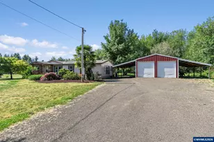 34280 E Lacomb Rd, Lebanon, OR 97355 - Photo 3