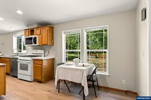 34280 E Lacomb Rd, Lebanon, OR 97355 - Photo 11