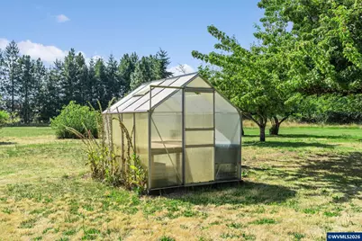 34280 E Lacomb Rd, Lebanon, OR 97355 - Photo 29