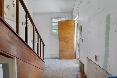 4545 Hazelgreen Rd, Salem, OR 97305 - Photo 17
