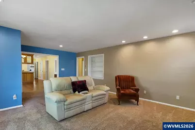 3493 Pioneer Dr SE, Salem, OR 97302 - Photo 7