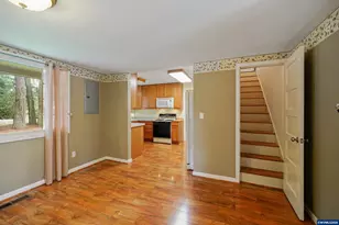 6290 SW Carman Dr, Lake Oswego, OR 97035 - Photo 11