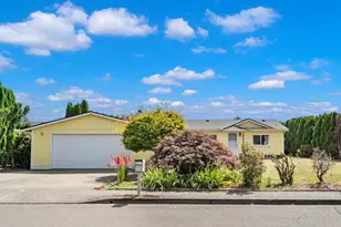 1544 Woodland Ave, Woodburn, OR 97071 - Photo 1