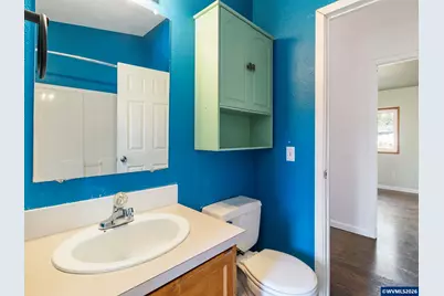 1544 Woodland Av, Woodburn, OR 97071 - Photo 21