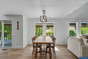 461 SE Walnut Ave, Dallas, OR 97338 - Photo 9