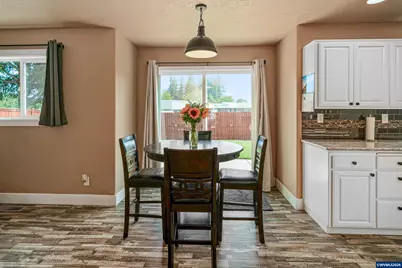 1082 Merlot Av NE, Keizer, OR 97303 - Photo 21