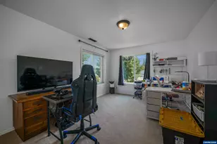1082 Merlot Ave NE, Keizer, OR 97303 - Photo 39