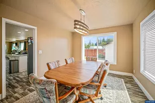 1082 Merlot Ave NE, Keizer, OR 97303 - Photo 13
